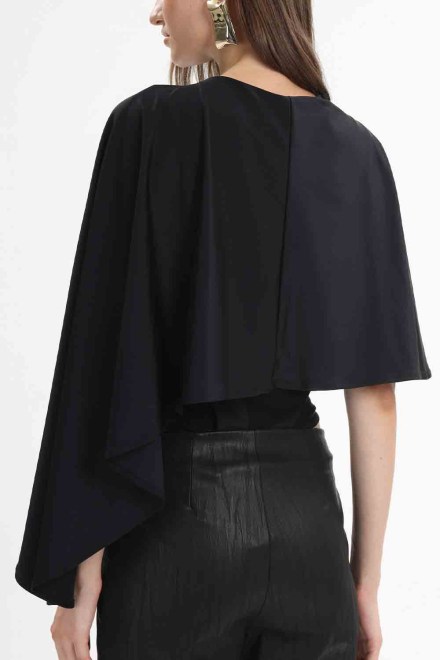 Top W27T2047 black